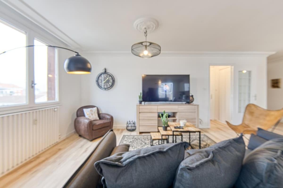 Magnificent Apartment, 4 Bedrooms, Fiber Wifi Grenoble Exterior foto