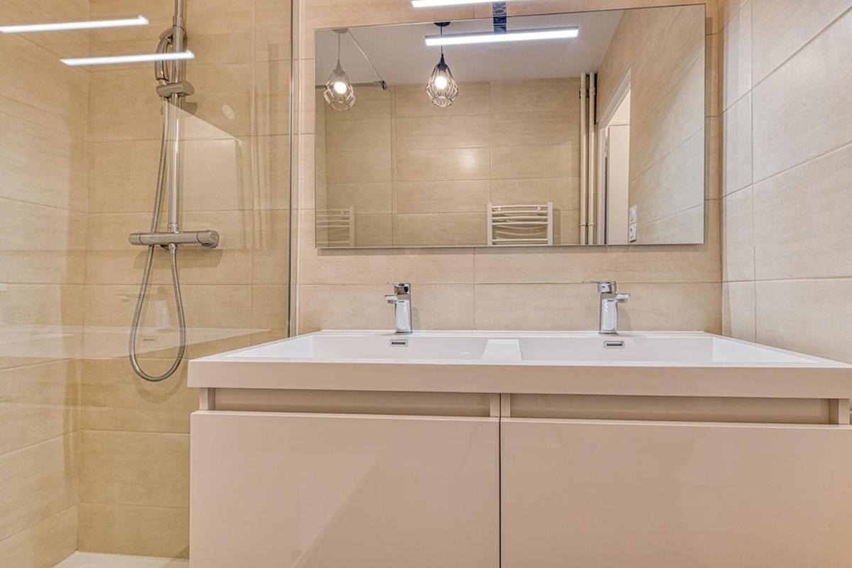 Magnificent Apartment, 4 Bedrooms, Fiber Wifi Grenoble Exterior foto